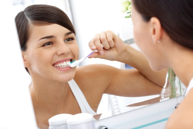 Bảo vệ sức khoẻ răng miệng bằng cách chải răng thường xuyên